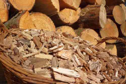 © goldbany - stock.adobe.com Holzhackschnitzel