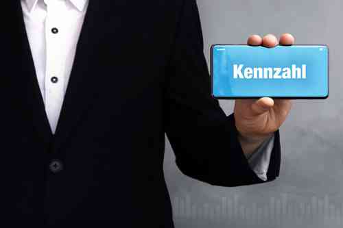 © MQ-Illustrations - stock.adobe.com Smartphone mit Schriftzug Kennzahl